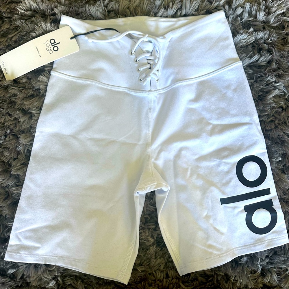 Alo yoga shorts